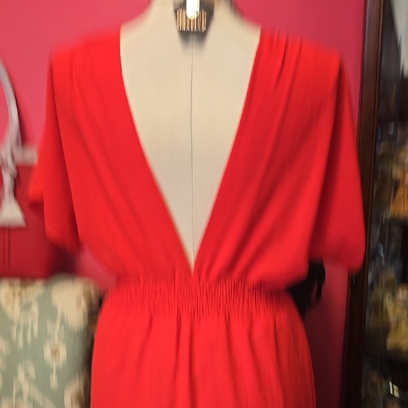 Red High-Low Ruched Sundress - Picture 4 of 8